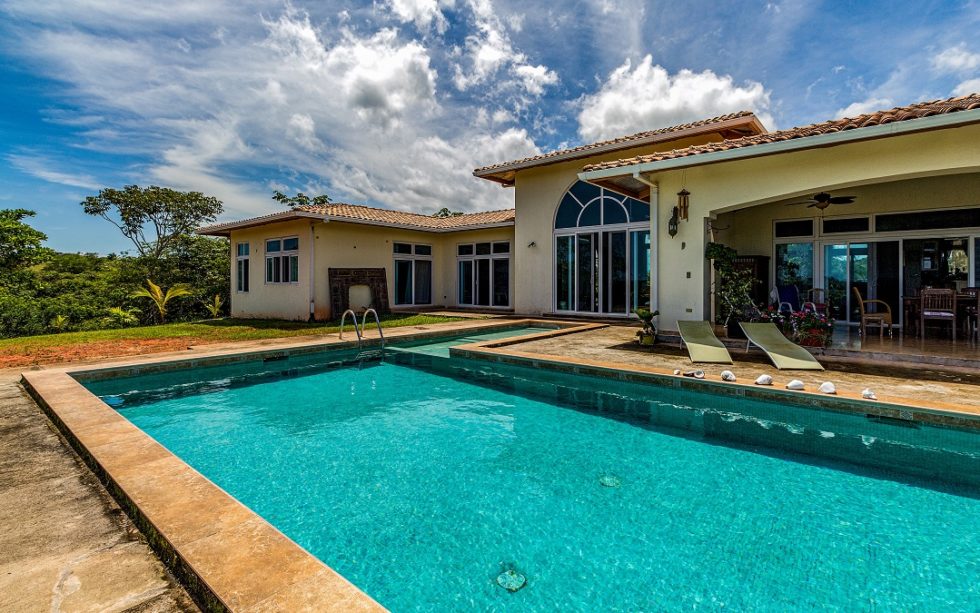 Finding the Best Simi Valley Pool Resurfacing Service Valley Pool Plaster